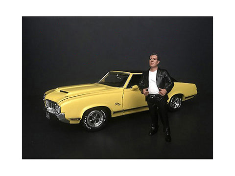"Hanging Out" Series #2 Manuel Figure for 1/24 Scale Diecast Models by American Diorama