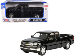 2006 Chevrolet Silverado 1500 Pickup Truck Black "Die-Cast Collection" Series 1/25 Diecast Model by Motormax