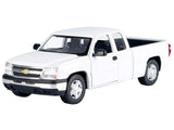 2006 Chevrolet Silverado 1500 Pickup Truck White "Timeless Legends" Series 1/25 Diecast Model by Motormax