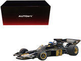 Lotus 72E 1973 Ronnie Peterson #2 with Driver Figure in Cockpit 1/18 Model Car by AUTOart
