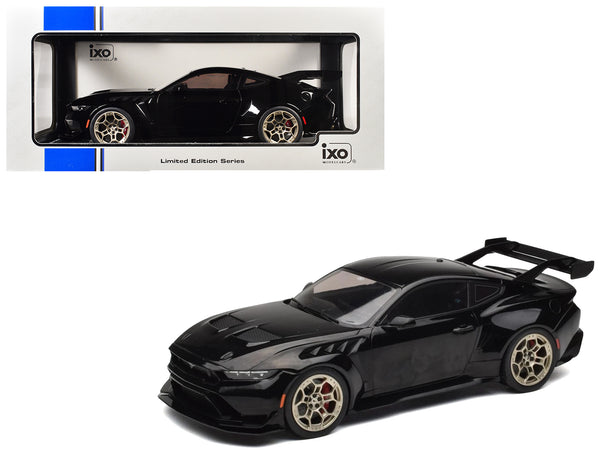 Road Signature - Scale 1/18 - Tucker Torpedo de 1948 Road Signature - Scale 1/18 - Tucker Torpedo de 1948