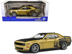2020 Dodge Challenger R/T Scat Pack Widebody "Street Fighter" Goldrush Metallic and Black with Sunroof 1/18 Diecast Model Car by Solido