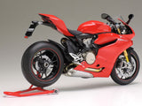 Ducati 1199 Panigale S Motorcycle 1/12 Scale Plastic Model Kit by Tamiya