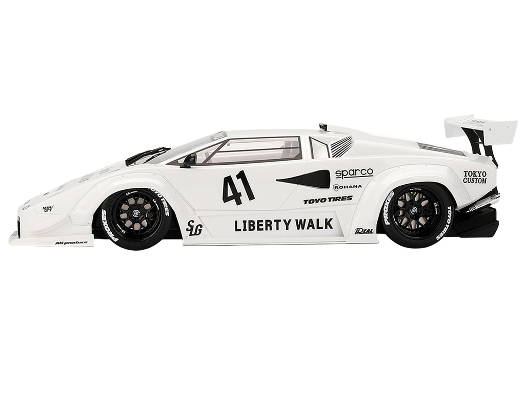 Lamborghini Countach LB-WORKS #41 White