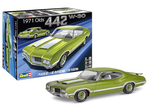 1971 Oldsmobile 442 W-30 1/25 Scale Plastic Model Kit (Skill Level 5) by Revell
