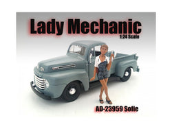 "Lady Mechanic - Sofie" Accessory Figure For 1/24 Scale Models by American Diorama
