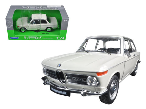 BMW 2002ti Cream 1/24 Diecast Model Car by Welly