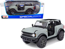 2021 Ford Bronco Badlands Light Gray "Special Edition" 1/18 Diecast Model by Maisto