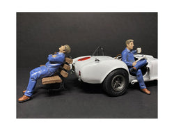 "Sitting Mechanics" (2 Piece Figure Set) for 1/18 Scale Models by American Diorama