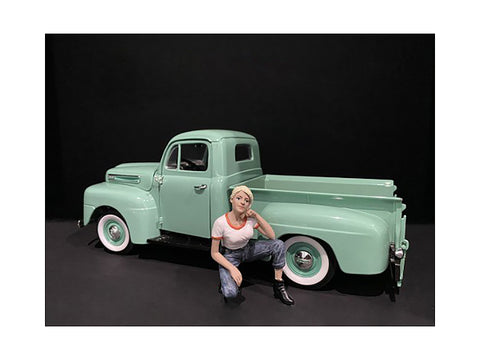 "Car Girl in Tee" Michelle Figure for 1/18 Scale Models by American Diorama