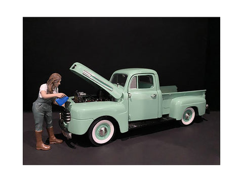 "Car Girl in Tee" Kylie Figure for 1/18 Scale Models by American Diorama