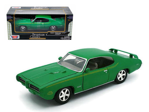1969 Pontiac GTO Judge Green 1/24 Diecast Model Car by Motormax