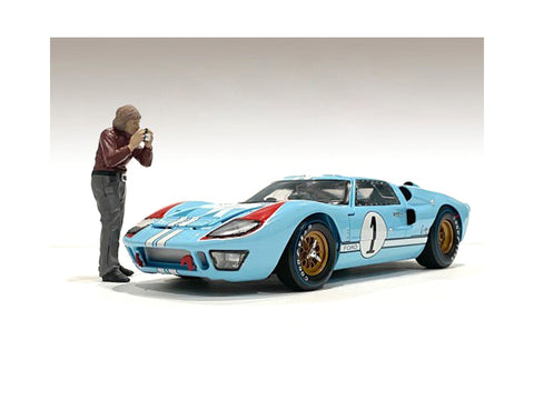 "Race Day Series 1" Figure #2 for 1/18 Scale Models by American Diorama