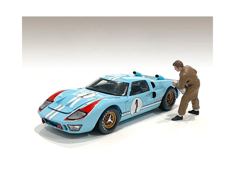 "Race Day Series 1" Figure #6 for 1/18 Scale Models by American Diorama