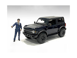 "The Dealership" Male Salesperson Figure for 1/18 Scale Models by American Diorama
