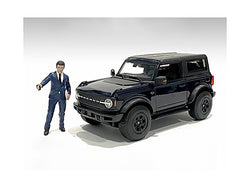 "The Dealership" Male Salesperson Figure for 1/24 Scale Models by American Diorama