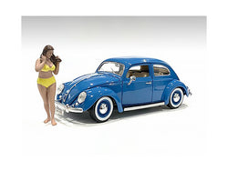 Beach Girl Amy Accessory Figure for 1/24 Scale Models by American Diorama