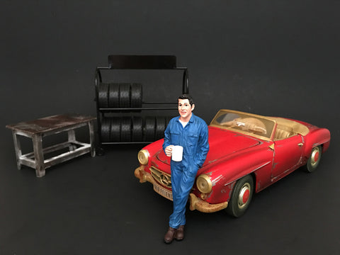 "Mechanic - Larry Taking Break" Figure For 1/24 Scale Diecast Models by American Diorama