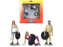 Val, Meg and Gary Tire Brigade (3 Piece Figure Set) 1/24 by Motorhead Miniatures