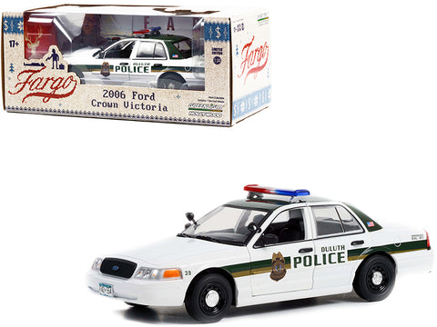 2006 Ford Crown Victoria Police Interceptor White and Green "Duluth Police" (Minnesota) "Fargo" (2014-2020) TV Series "Hollywood Series" 1/24 Diecast Model Car by Greenlight