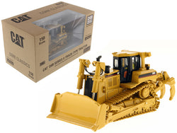CAT Caterpillar D8R Series II Track Type with Operator Core Classic Series 1/50 Diecast Model by Diecast Masters