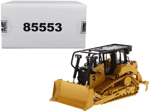 CAT Caterpillar D6 Track Type Tractor Dozer with SU Blade and Operator High Line Series 1/50 Diecast Model by Diecast Masters