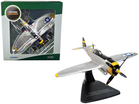 Republic P-47D Thunderbolt Fighter Plane USAAF "Captain Daniel Boone 333rd Fighter Squadron 318th Fighter Group" "Oxford Aviation" Series 1/72 Diecast Model Airplane by Oxford Diecast
