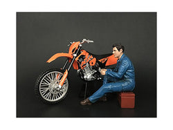 "Mechanic - Michael" Figure for 1/12 Scale Motorcycle Models by American Diorama