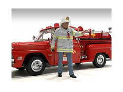 "Firefighters" Fire Captain Figure for 1/24 Scale Models by American Diorama