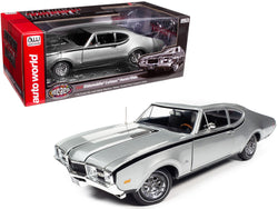 1968 Oldsmobile Cutlass "Hurst" Peruvian Silver Metallic with Black Stripes "Muscle Car & Corvette Nationals" (MCACN) 1/18 Diecast Model Car by Autoworld