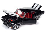 1970 Chevrolet Chevelle SS Tuxedo Black with White Stripes and Red Interior "Hemmings Muscle Machines Magazine Cover Car" (May 2011) "American Muscle" Series 1/18 Diecast Model Car by Autoworld