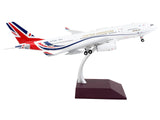 Airbus A330 MRTT Tanker Aircraft "British Royal Air Force" White with United Kingdom Flag Graphics "Gemini 200" Series 1/200 Diecast Model Airplane by GeminiJets
